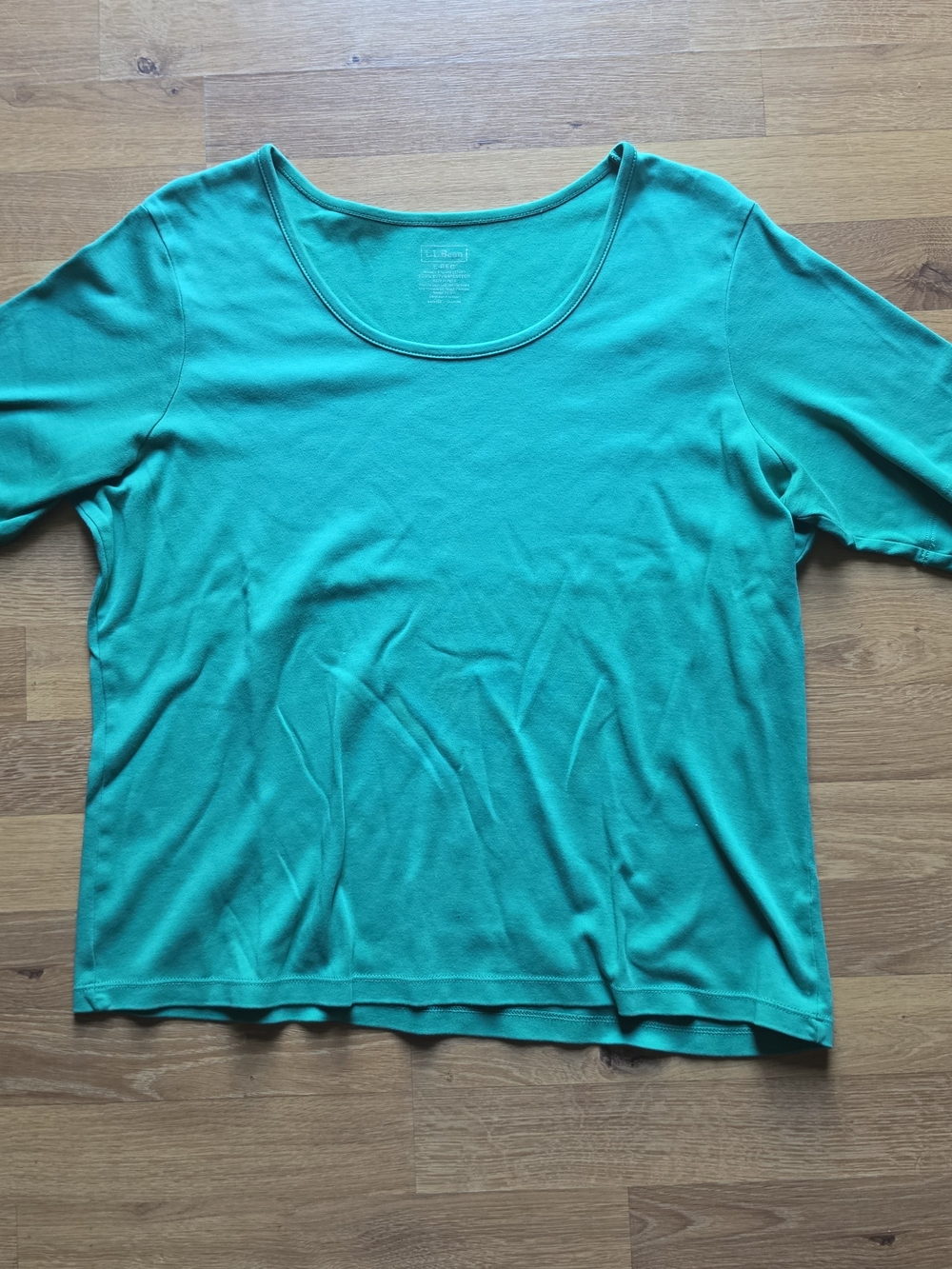L.L. Bean Scoop Neck Short Sleeve Top in Teal
